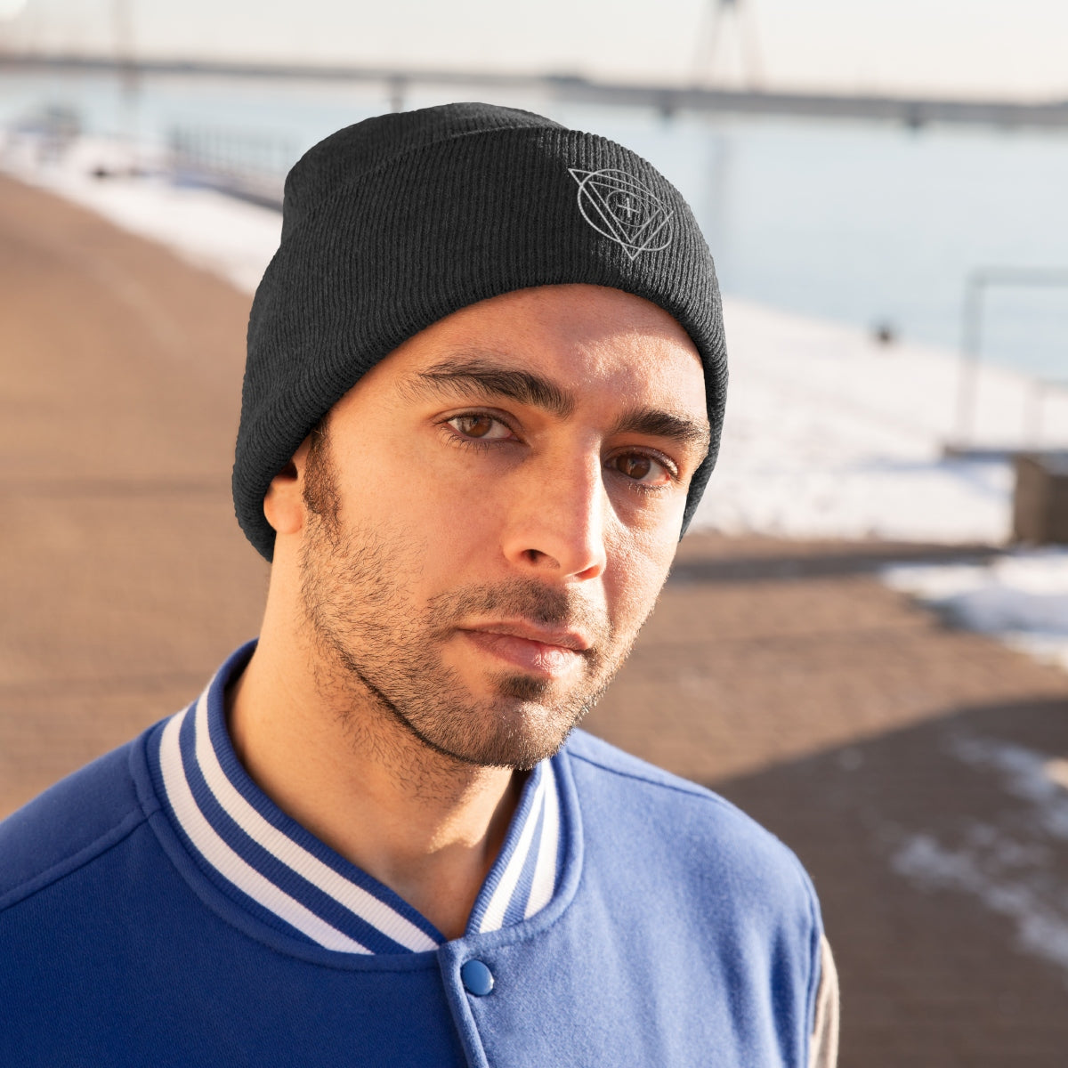 IAMYOUNITY Knit Beanie